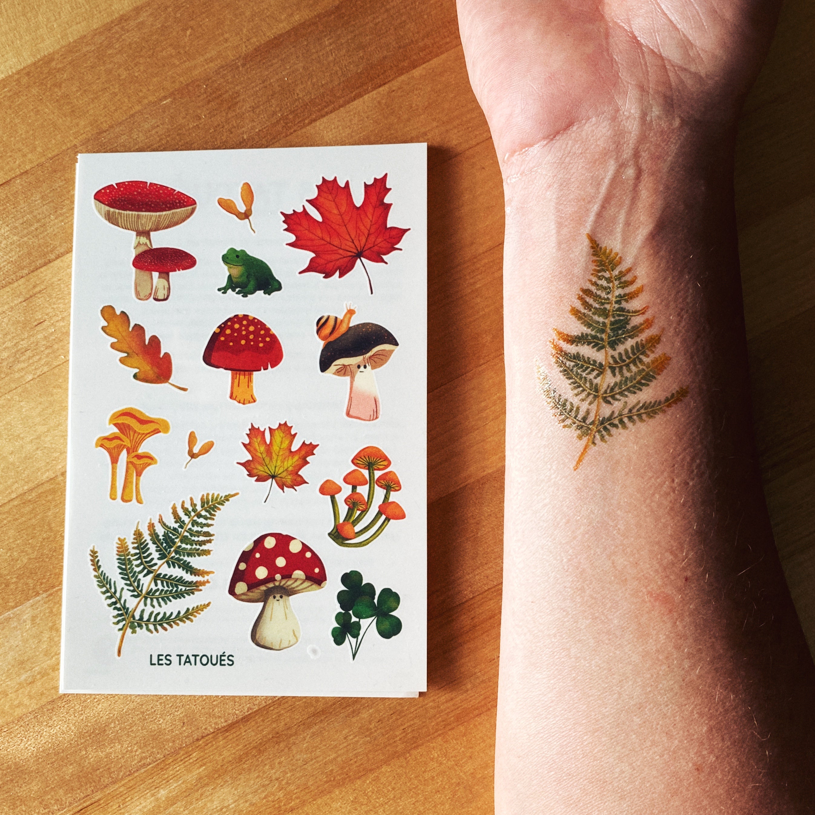 tatouages temporaires champignons et feuilles d'automne